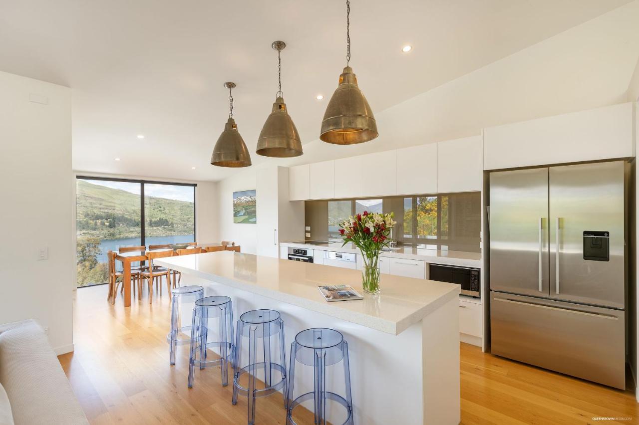 Okataina - Means Place Of Laughter, Luxury Retreat Villa Queenstown Dış mekan fotoğraf